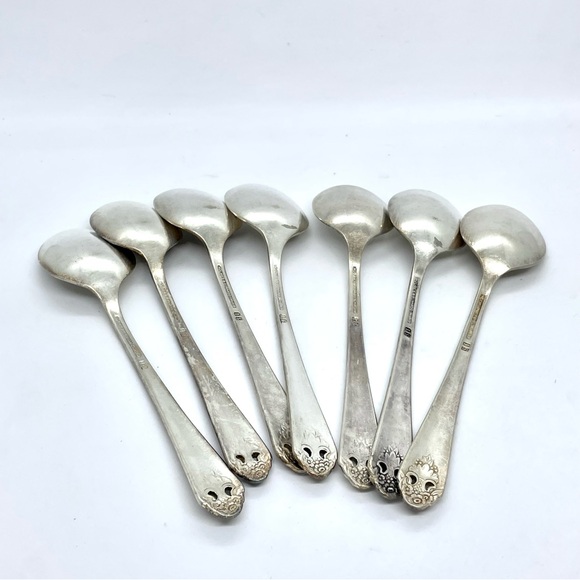 Set Of 7 Vintage Holmes & Edwards Inlaid IS Spoons 1937 LOVELY LADY  7 1/2" - Picture 4 of 6